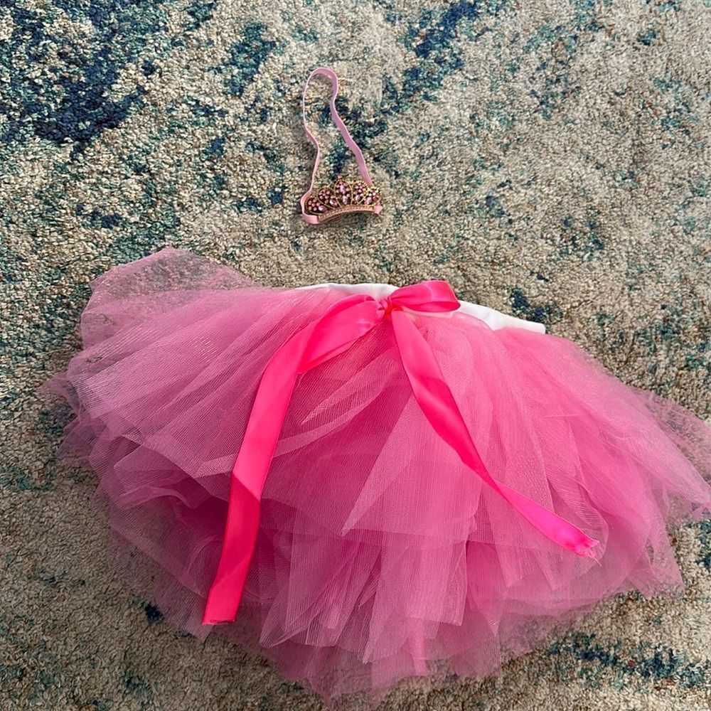 NEW Newborn tutu and Crown headband set for newborn Photography